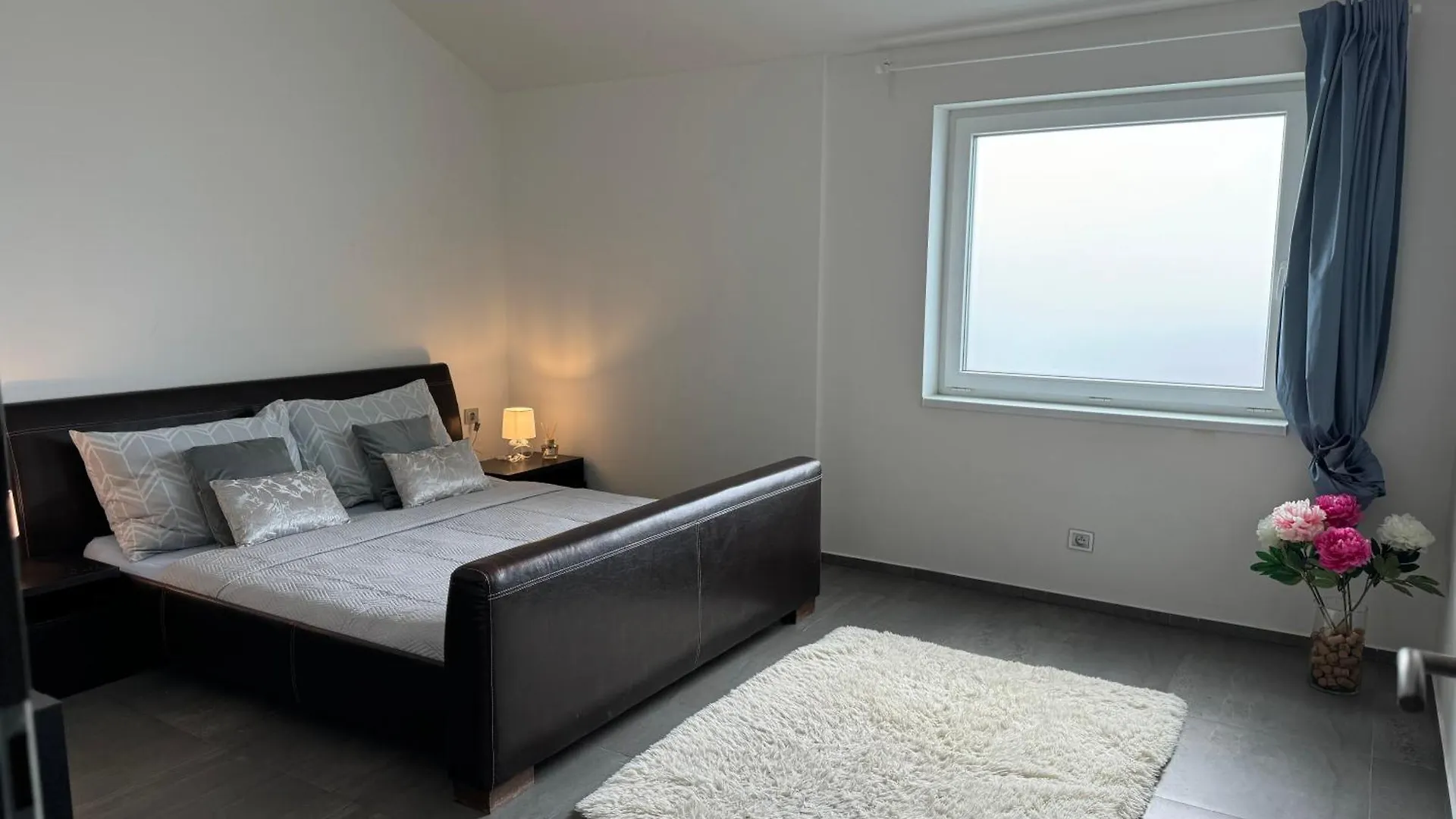 Byt Apartman 2Rooms 76M2 All New Prague