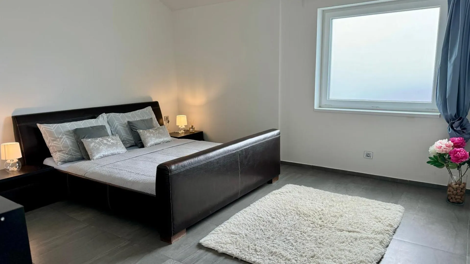 Apartment Byt Apartman 2Rooms 76M2 All New Prague